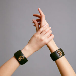 Ebony and Gold Paisley Bracelet - Image 5